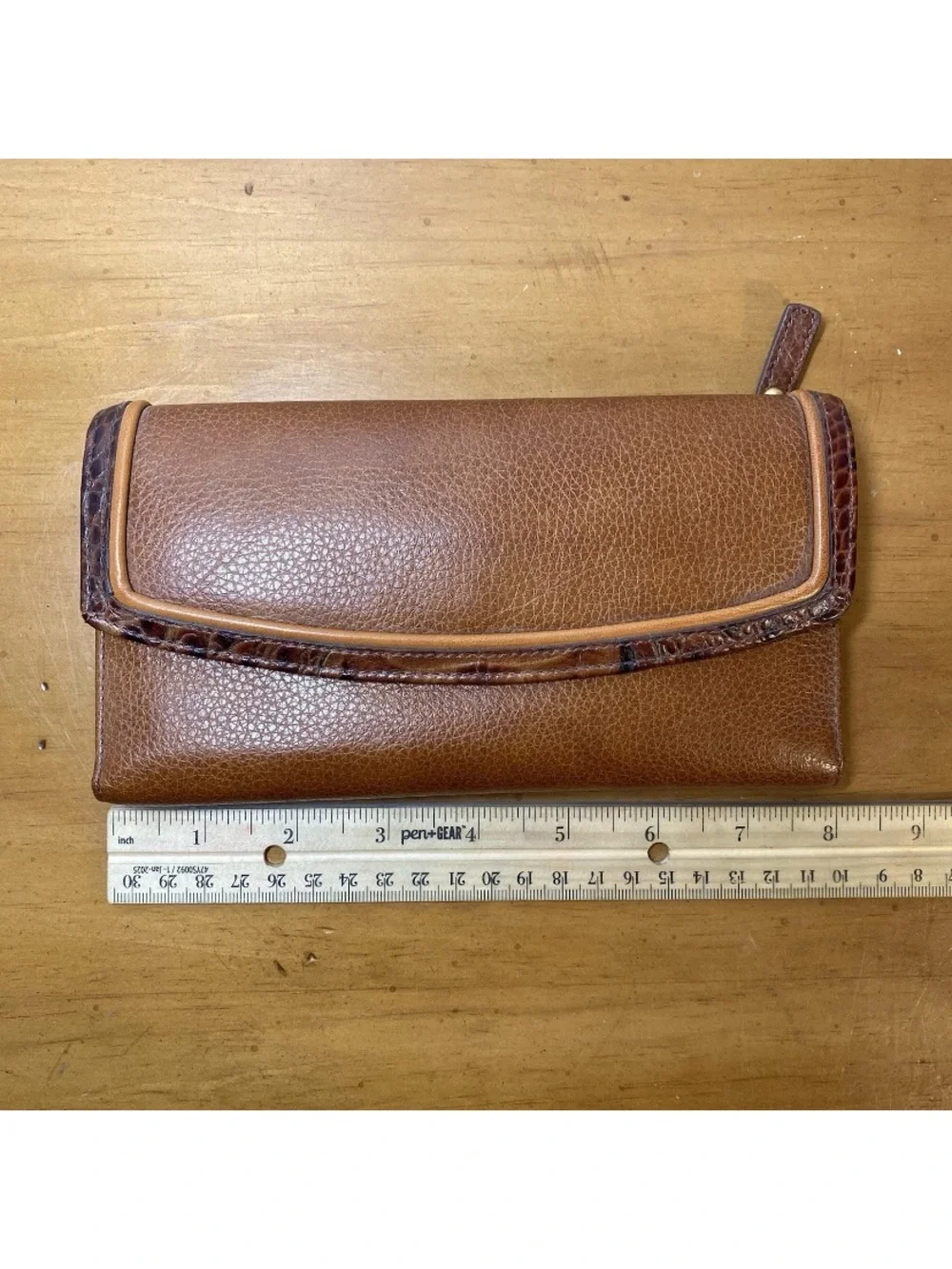 Brahmin Leather Tri-Fold Envelope Wallet Crocodile Brown Snap Zipper Checkbook